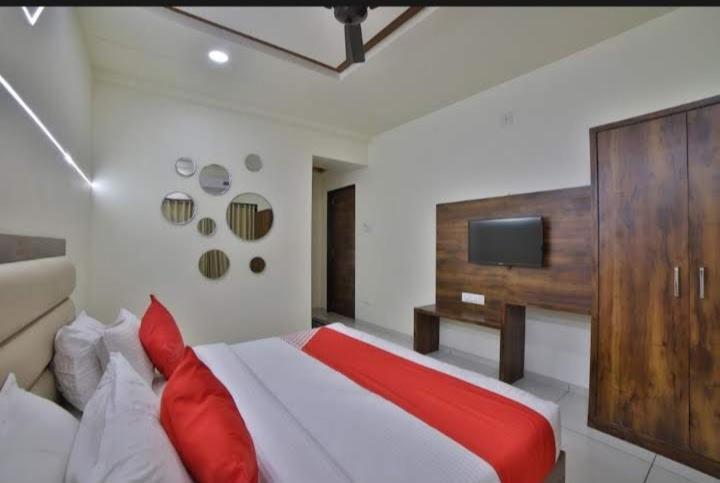 Hotel Kailash Virpur Exterior foto